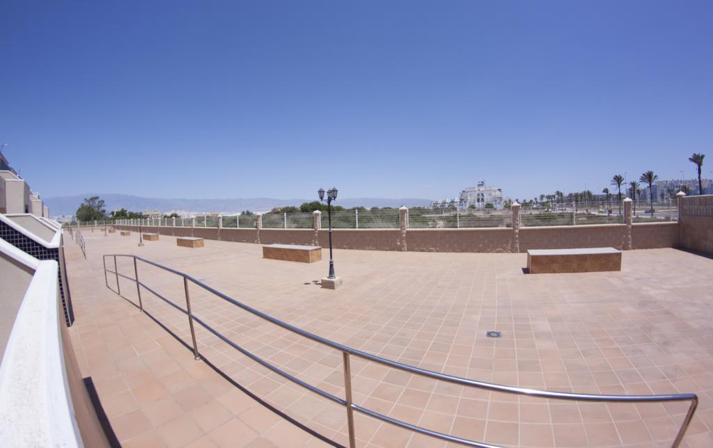 Be Free Laguna Playa Рокетас-де-Мар Экстерьер фото
